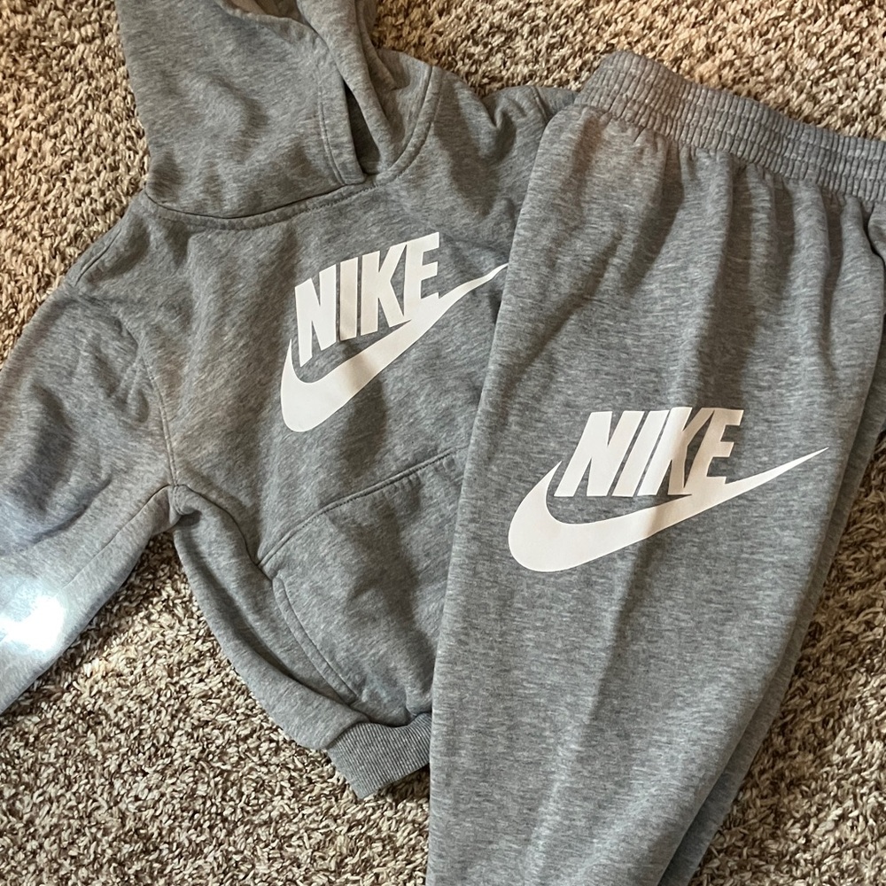 Nike Kids Gray Sweatpants